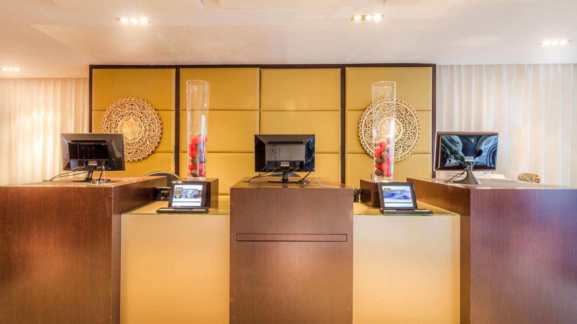 Aparthotel Adagio Marseille Timone Buitenkant foto